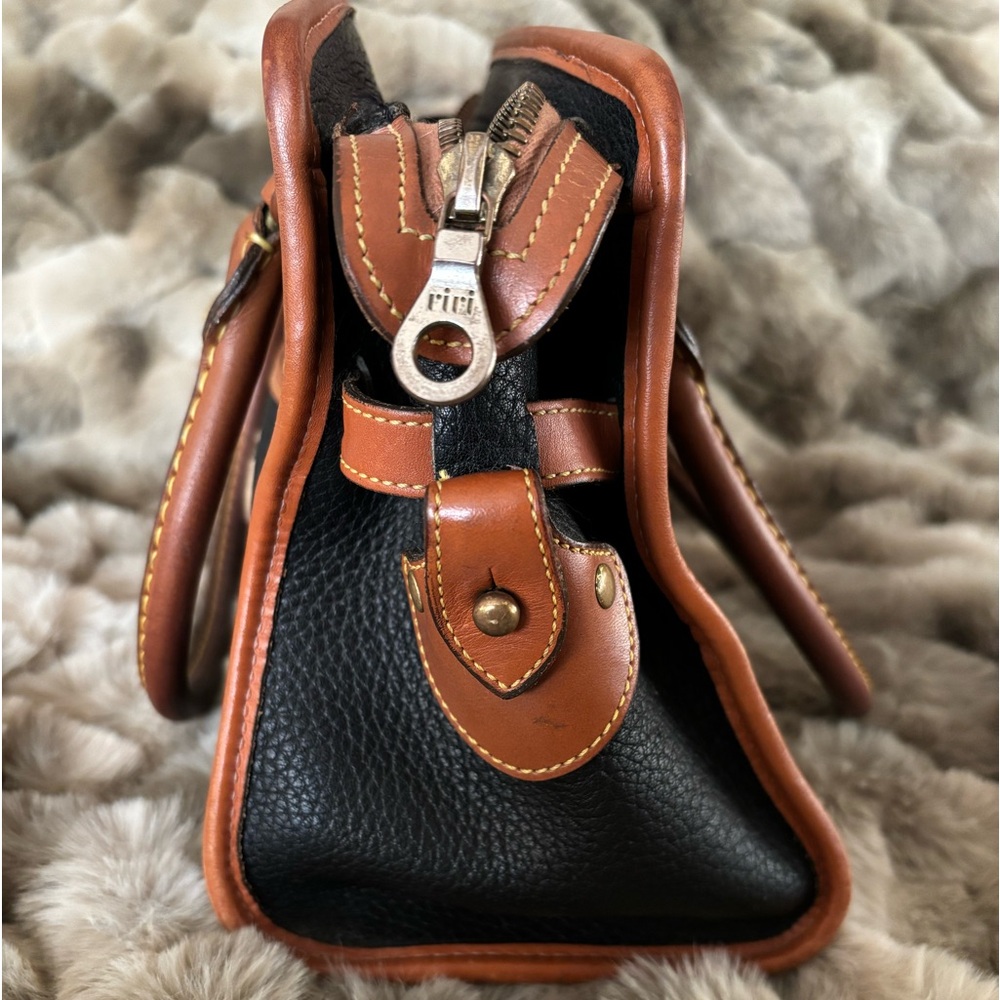 Vintage Dooney & Bourke ‘Riri’ R212 - Picture 12 of 13